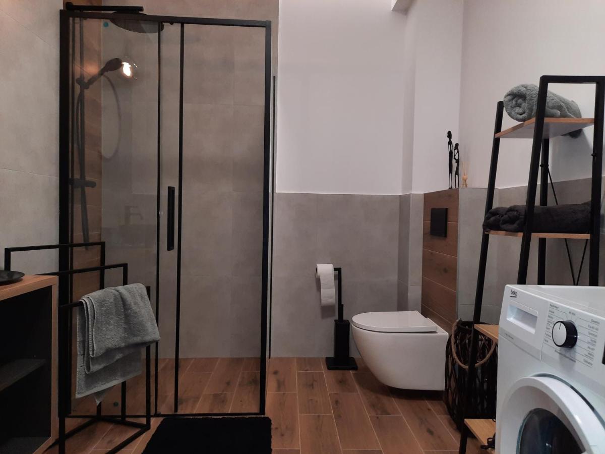Apartament Przy Plantach Nowy Sącz Buitenkant foto