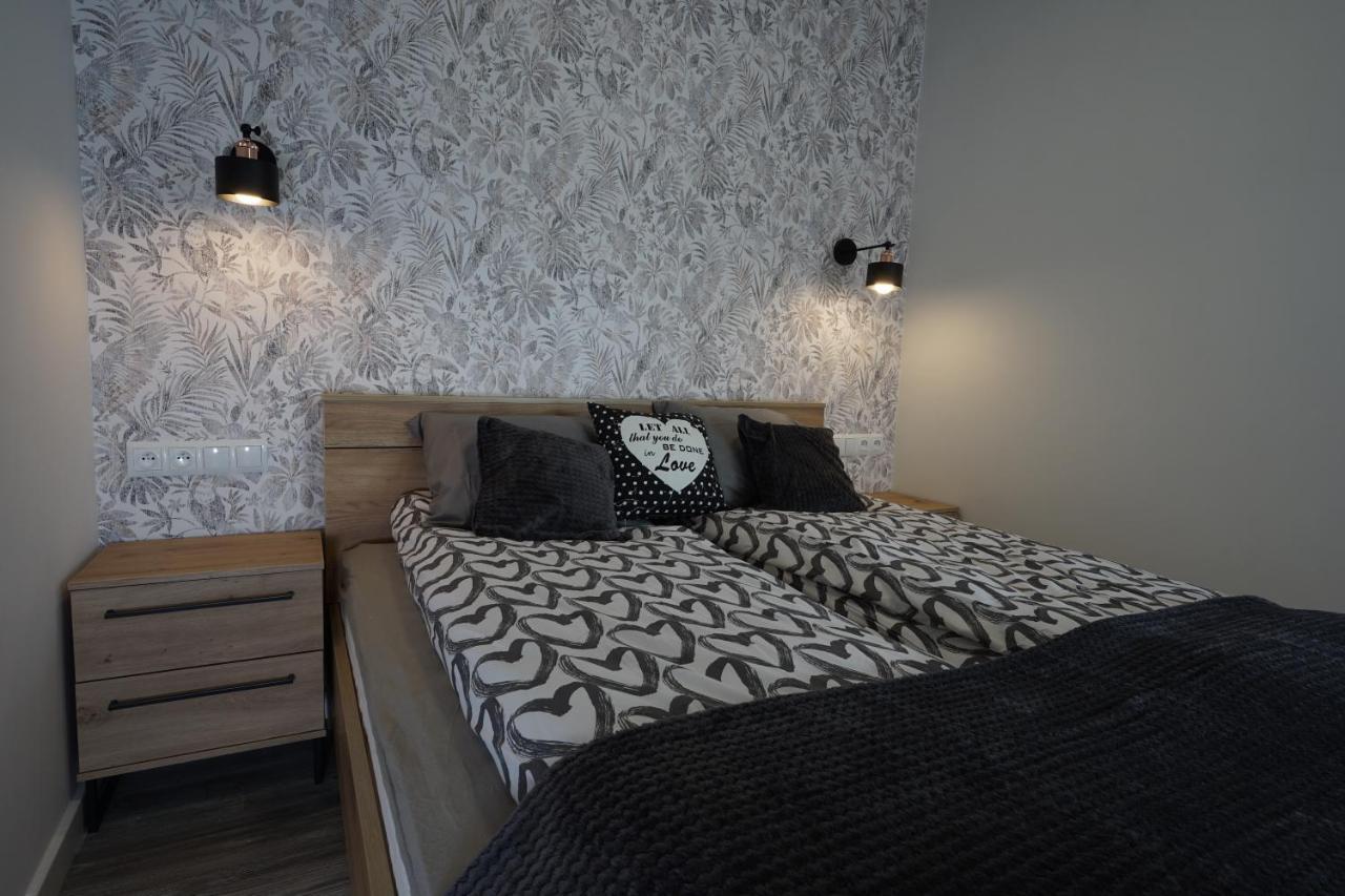 Apartament Przy Plantach Nowy Sącz Buitenkant foto