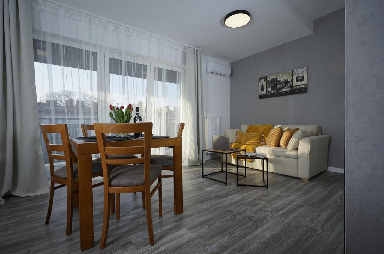 Apartament Przy Plantach Nowy Sącz Buitenkant foto